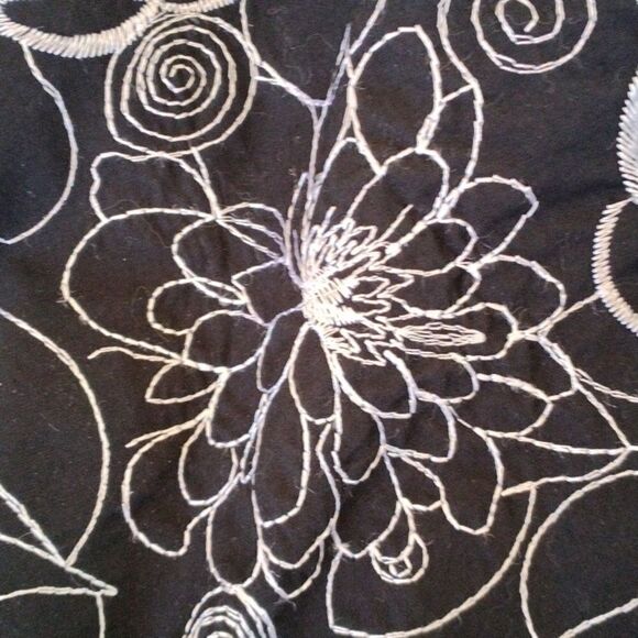 Evan-Picone Black Embroidered Dress - Picture 8 of 11